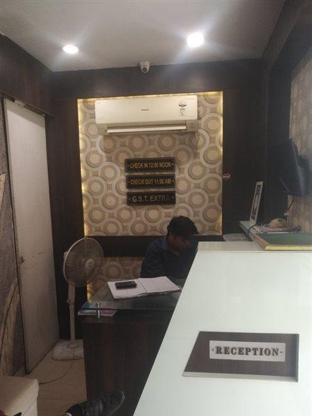 Townhouse 1182 Hotel Tirupati Galaxy Kānpur Exterior foto